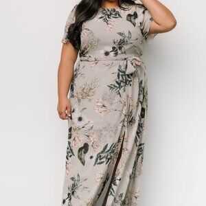 Baltic Born Naomi Short Sleeve Maxi Dress | Pale Blue Floral Size 2XL2XL
